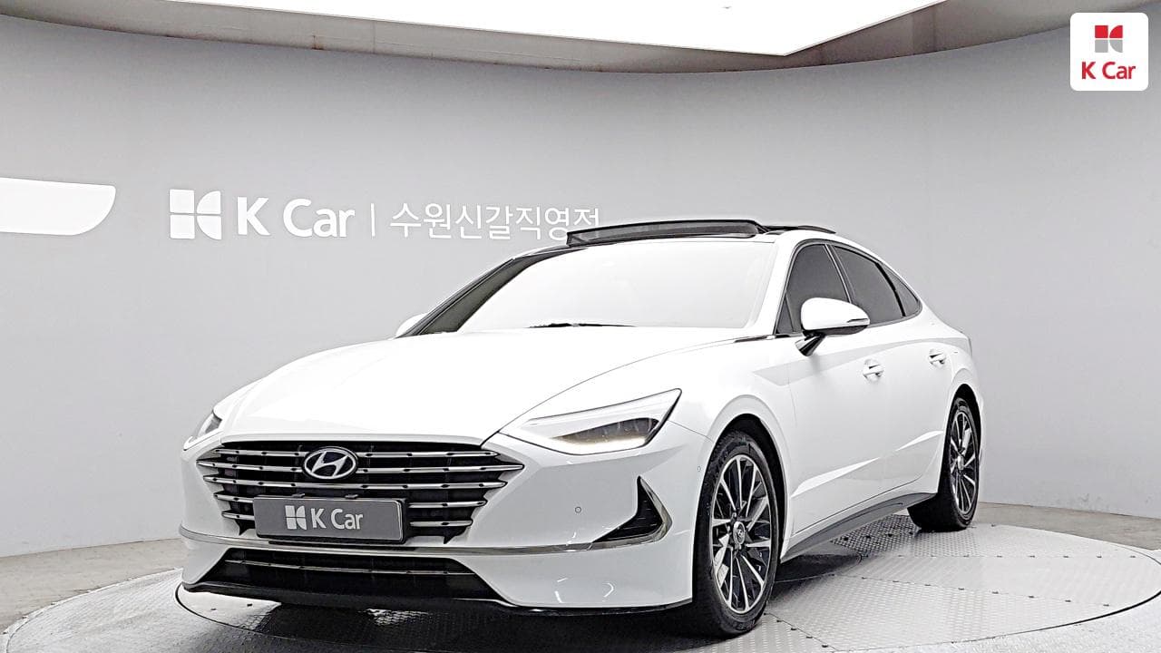 Hyundai 쏘나타 DN8 하이브리드, 2021